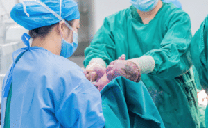 hemsire-ve-ebelerin-2025-emekli-maaslari-aciklandi