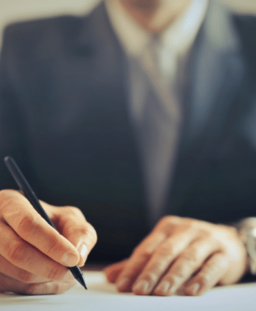 saglik-calisanlarindan-tepki-yonetici-kadrolarinda-liyakat-arayisi