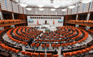 tbmmde-taseron-iscilerin-kadro-gorusmesi-basladi