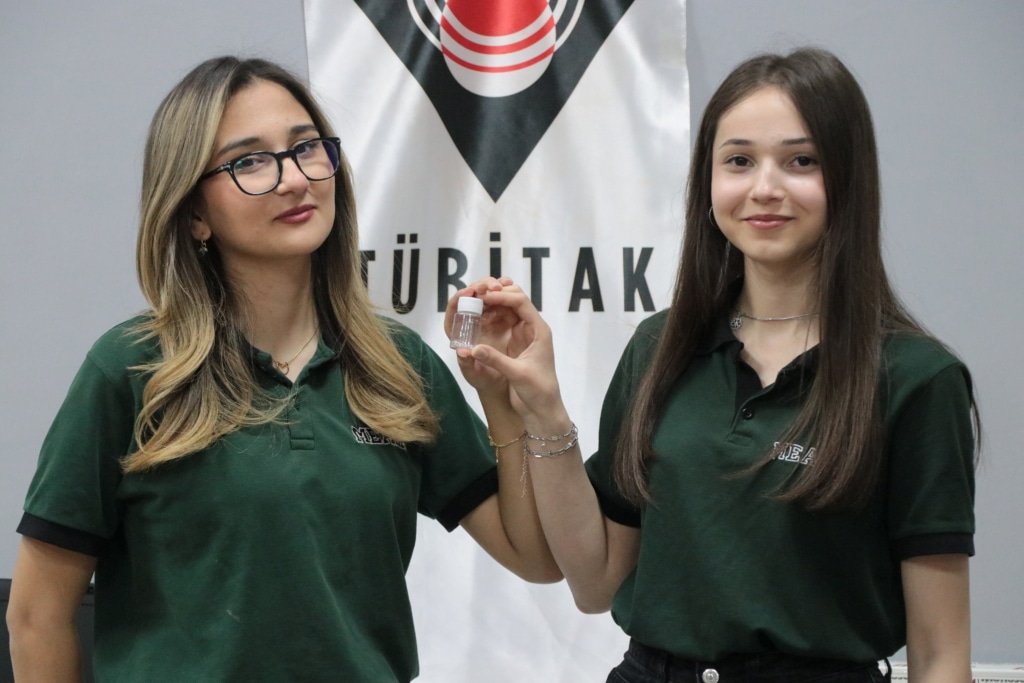 Liseli Gençlerden Tıp Dünyasına Yenilik: Biyobozunur Nanoparçacıklı Stentle TÜBİTAK Finaline (resim 8) – saglikhaberi.net Liseli Gençlerden Tıp Dünyasına Yenilik: Biyobozunur Nanoparçacıklı Stentle TÜBİTAK Finaline (resim 7) – saglikhaberi.net