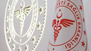 saglik-bakanligi-bayrak-2