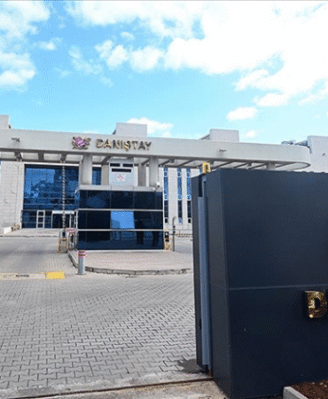 sosyal-medya-paylasimlari-devlet-memurlugundan-cikarilma-sebebi-sayildi