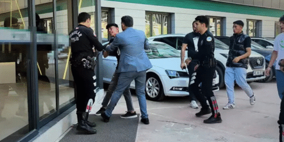 Kahramanmaraş’ta Tıbbi Sekreter Eser Karaca Görev Başında Katledildi