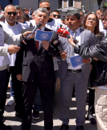 sendikalardan-siddet-tepkisi-kamu-emekcisine-yonelik-saldiri-kinandi