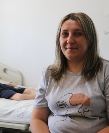 Doktorların yüzde 1 yaşama şansı verdiği Arda, hayata tutundu