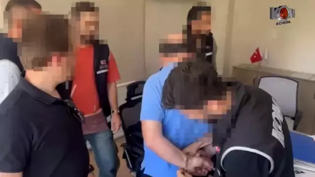 SGK’da Rüşvet Operasyonu: Eski İl Müdürü ve Müfettişler Poşet Dolu Euro ile Yakalandı (resim 13) – saglikhaberi.net