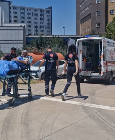 Ambulans helikopter felç geçiren hasta için havalandı