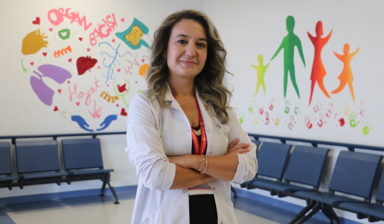 Bağışçıların yakınlarına organ naklinde öncelik tanınacak