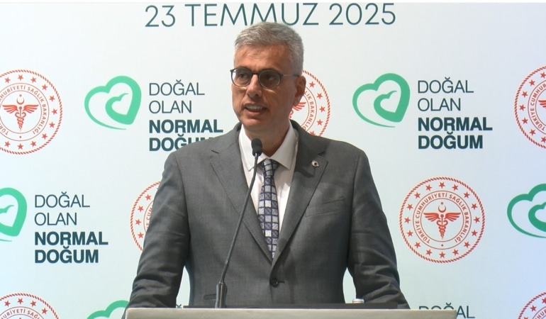 Bakan Memişoğlu: Sezaryen oranlarında yüzde 62,8'den yüzde 59,9'a kadar düşüş sağladık