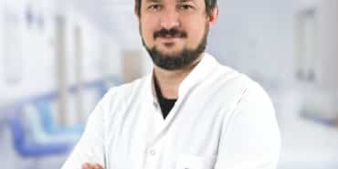 ‘Kasık bölgesinde hissedilen ağrının nedeni kalça sorunları olabilir’