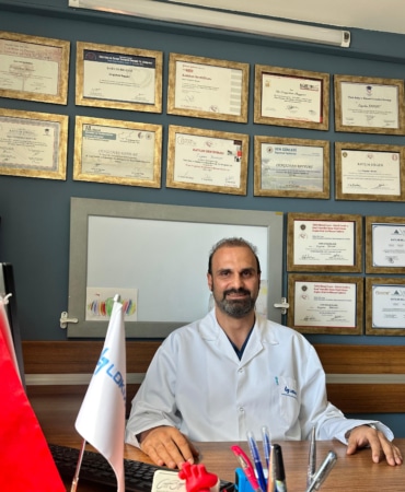 ‘Yaz aylarında artan varis şikayetleri ihmal edilmemeli’