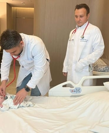 540 gram ve 30 santim olarak doğan Kartal bebek, 114 gün sonra sağlığına kavuştu