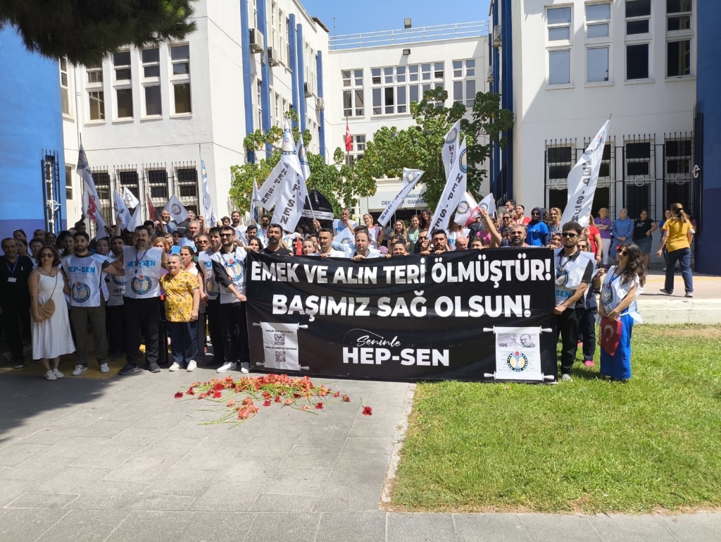 HEP-SEN’den Ege Üniversitesi Hastanesi’nde Güçlü İş Bırakma Eylemi: “Emek ve Alın Teri Ölmüştür!” (resim 37) – saglikhaberi.net