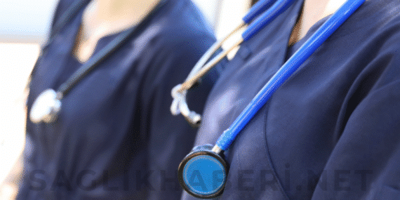 Sağlık Çalışanlarının Giyim Yardımı Devletten: Kaygılar Büyüyor