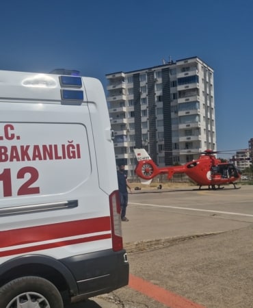 Ambulans helikopter, uyluk kemiği kırılan hasta için havalandı