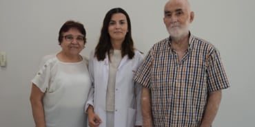 Evli çift, 42 yıllık sigara  tiryakiliklerinden birlikte kurtuldu