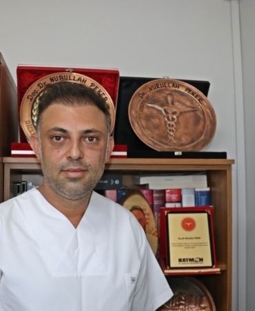 Rahim sarkması tedavisinde yeni teknik; yeniden ameliyat oranı sıfır