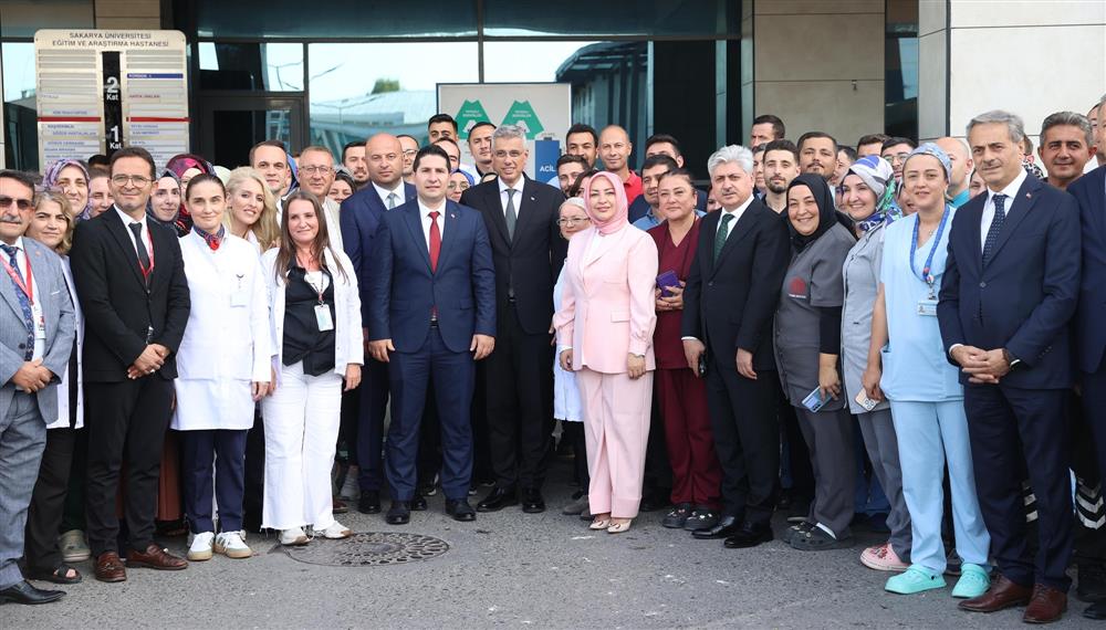 Bakan Memişoğlu’ndan SEAH’ta Sağlık Çalışanlarına Moral Ziyareti (resim 27) – saglikhaberi.net
