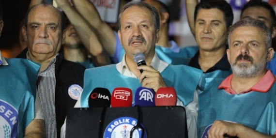 Sağlık-Sen’den 81 ilde ‘112’ dakikalık oturma eylemi