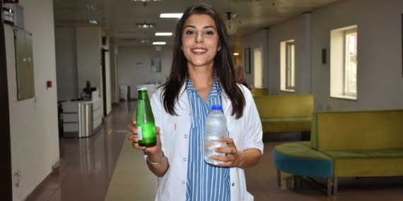 Uzmanından sıcak havalarda kahve, çay ve gazlı içecek tüketmeyin tavsiyesi