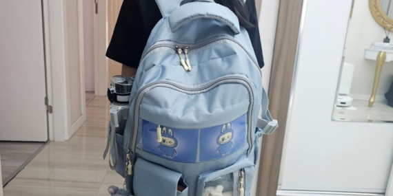 Ağır okul çantaları skolyozu tetikliyor; ağrılar kronikleşiyor