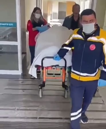 Bitlis’teki 89 yaşındaki hasta, ambulans uçakla Ankara'ya sevk edildi
