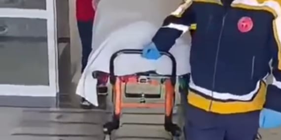 Bitlis’teki 89 yaşındaki hasta, ambulans uçakla Ankara’ya sevk edildi