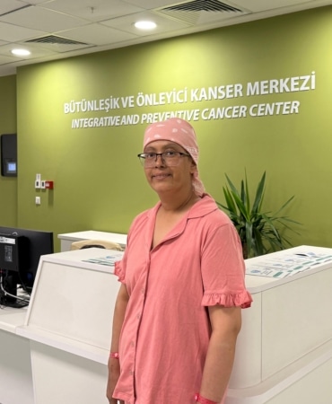 Genetik test ve erken teşhisle kanseri yendi