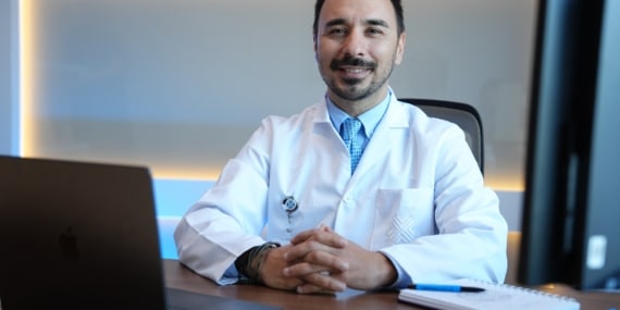 ‘Meme kanseri sonrası hastanın kendi dokusunun kullanılması sağlıklı sonuçlar sunuyor’