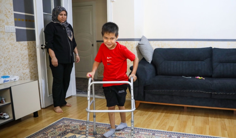 Mert’in ailesi, hastalığına teşhis konulmasını istiyor