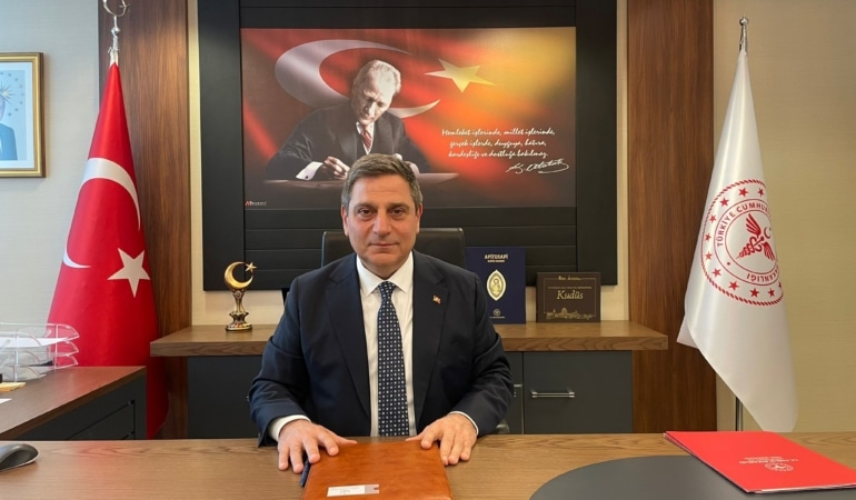 Sağlık Hizmetleri Genel Müdürü Velioğlu: CAR-T gibi hücre bazlı tedavi ürünlerini ülkemizde üreteceğiz