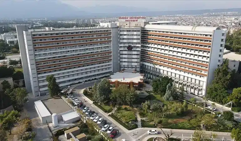 Akdeniz Üniversitesi Hastanesi’nde Bomba İddia: Sağlık Çalışanları Dolandırıldı!