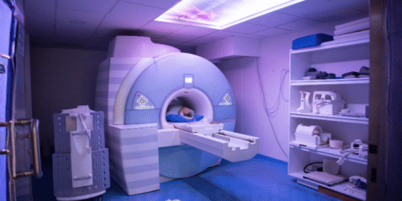 İzmir’de Şok Olay: Kadın Hastayı MR Cihazında Unuttular