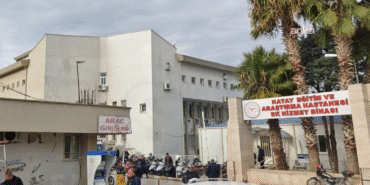 depremde yıkılan hatay eğitim ve araştırma hastanesi