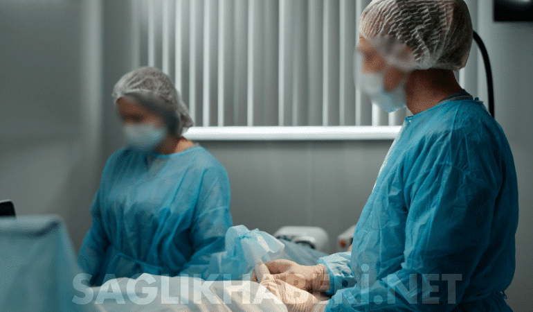 Kayseri Acıbadem Hastanesi’nde Tüp Bebek Skandalı: Temizlik Personeli Yumurta Topladı, Adalet Mezunu Embriyolog Oldu