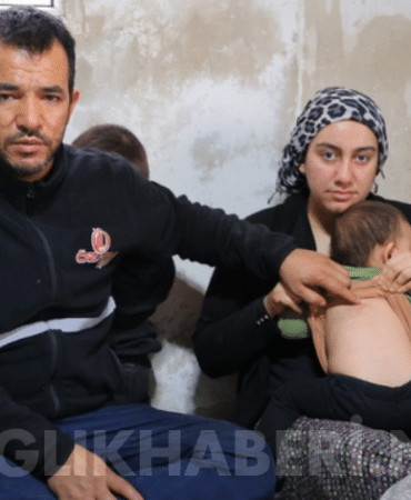 kahramanmaraşta belinde zımba teli çıkan bebek