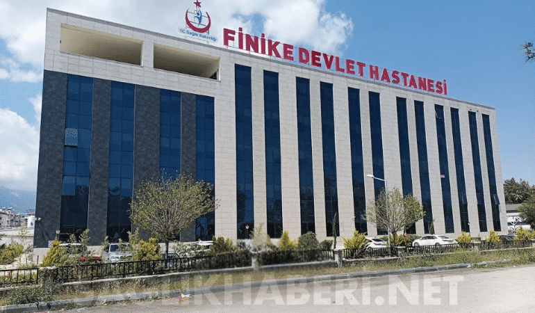 Antalya Finike Devlet Hastanesi’nde Sular Durulmuyor: Peş Peşe Gelen Şok İddialar