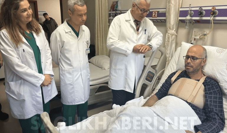 İzmir’de Tıp Mucizesi: 20 Doktor ve 11 Saatlik Operasyonla Yeniden Atan Kalp