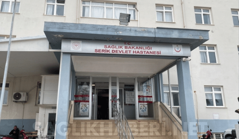 Antalya Serik’te Sağlıkta Şiddet: Hasta Yakınları Doktor ve 3 Hemşireyi Darp Etti