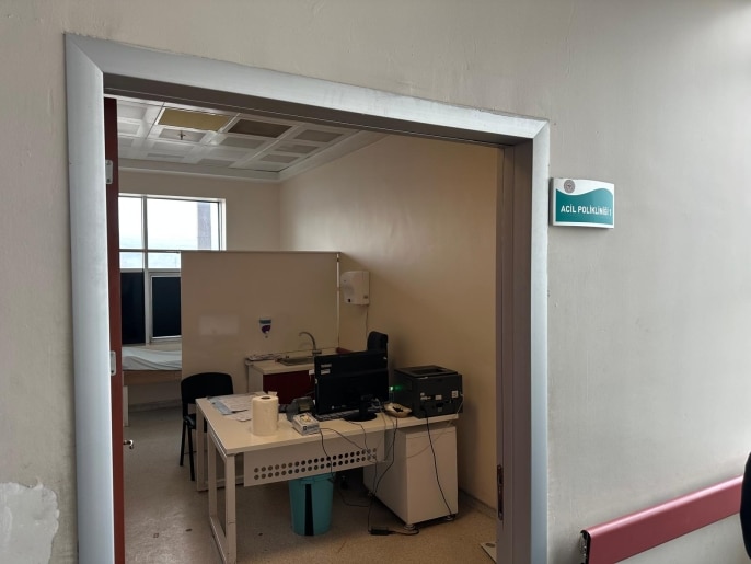 Kağızman Devlet Hastanesi Acil Servisinde Personel ve Ekipman Aksaklığı (resim 3) – saglikhaberi.net