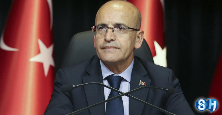Bakan Şimşek’ten Memur ve Emekli Maaşlarına Dair Net Mesaj: “En Az Enflasyon Kadar Artış Sürecek”