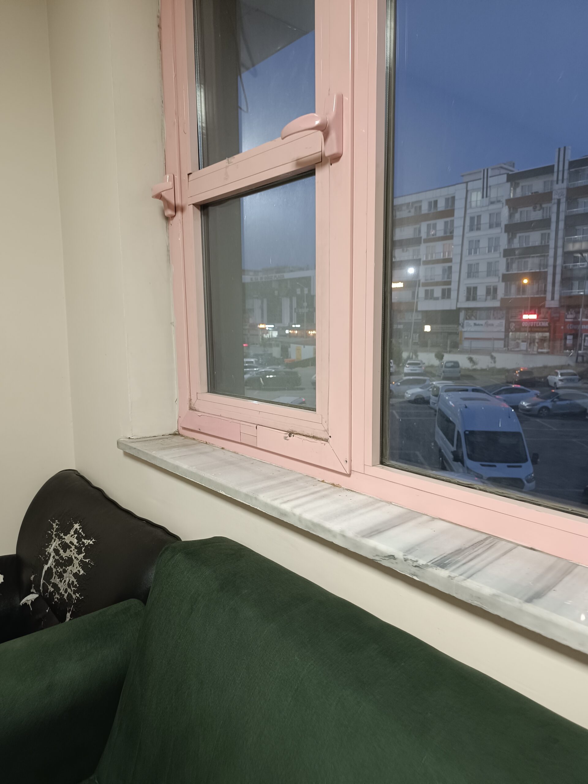 Batman’da Akılalmaz Sağlık Skandalı: Ameliyathanede Peş Peşe Yangın ve Korkunç İhmal İddiaları! (resim 11) – saglikhaberi.net